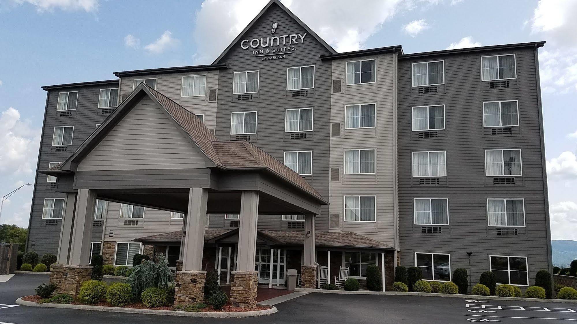 Country & By Radisson, Wytheville, Va 3*
